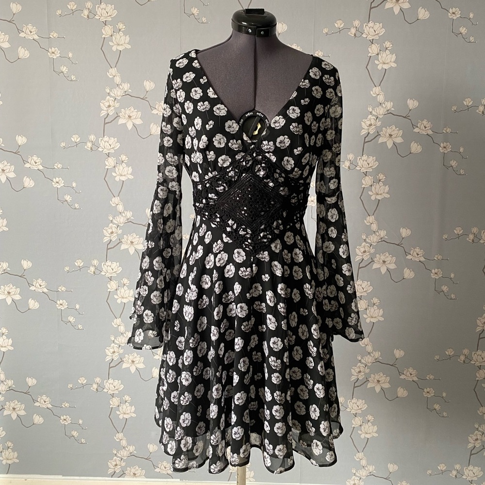 Lipsy London long sleeve floral dress